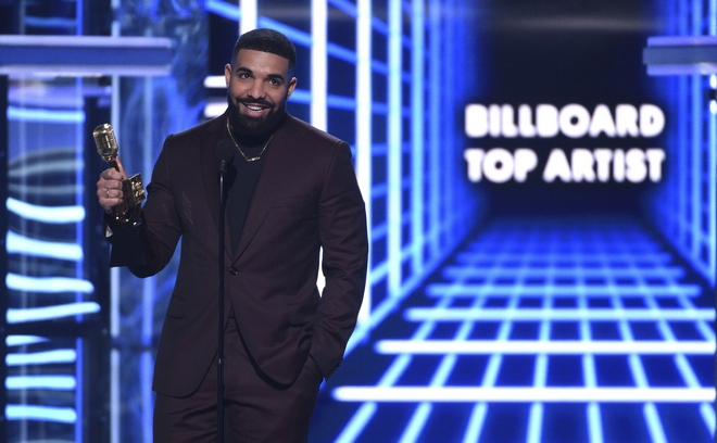 Billboard Music Awards: Ο Drake κατέρριψε το ρεκόρ της Τέιλορ Σουίφτ
