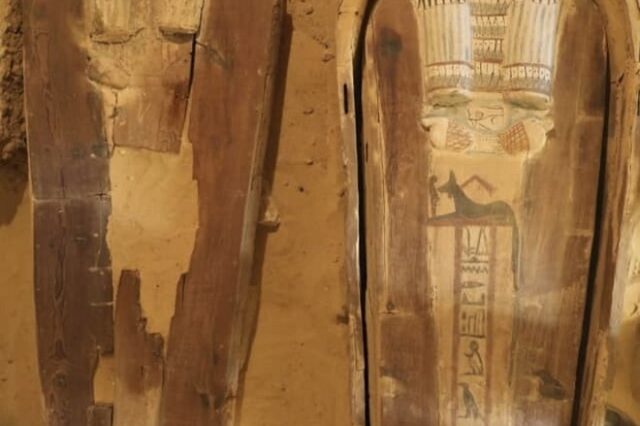 Αίγυπτος: Στο φως νεκρόπολη του Παλαιού Βασιλείου ηλικίας 4.500 ετών