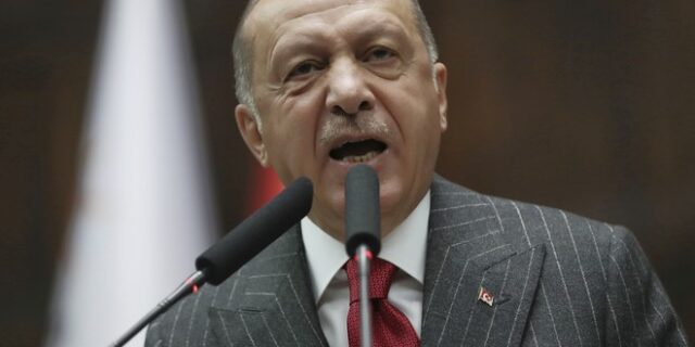 Ερντογάν σε Τούρκους ευέλπιδες: “Εσείς θα υπερασπιστείτε τα δικαιώματά μας στο Αιγαίο”