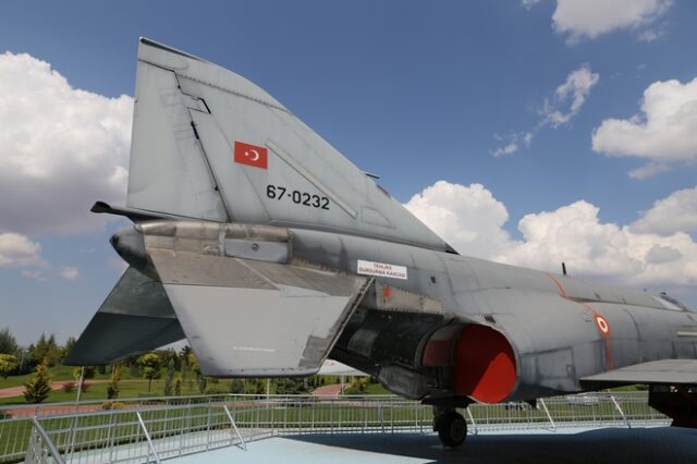 Τουρκία: Συνετρίβη μαχητικό F-4 Phantom