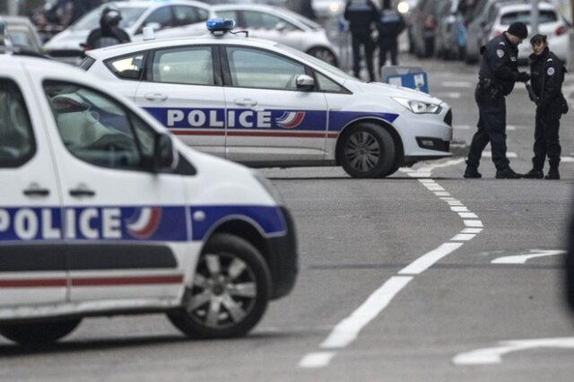 Γαλλία: Πυροβολισμοί έξω από τέμενος στη Βρέστη – Δύο τραυματίες