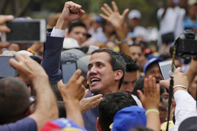 Βενεζουέλα: Σε ανοιχτή γραμμή με το Πεντάγωνο των ΗΠΑ ο Γκουαϊδό