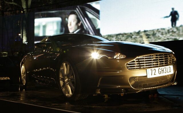 Επιστρέφει στους δρόμους η θρυλική Aston Martin του Τζέιμς Μποντ