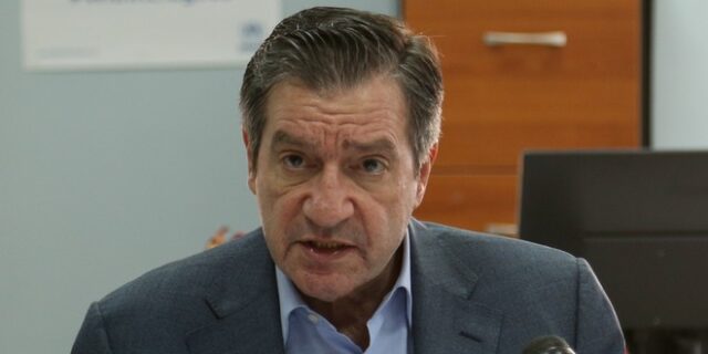 Παραιτήθηκε ο δήμαρχος Αθηναίων Γ. Καμίνης