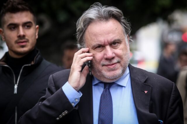 Οι επαφές του Κατρούγκαλου στη Σιγκαπούρη