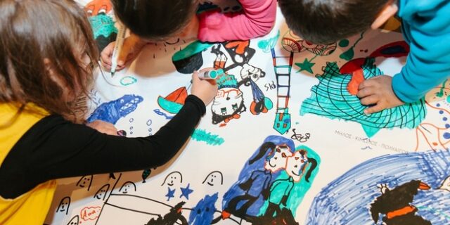 Φαντάσου τι κρύβει το λυχνάρι: 23.000 συμμετοχές, 27 νικητές, 100 διακριθέντες στο φετινό παιδικό διαγωνισμό ζωγραφικής