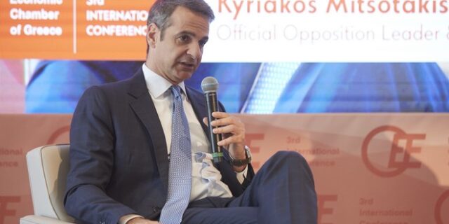Μητσοτάκης: Δε μετανιώνω που απάντησα στον Τσίπρα χθες, άσκησα πολιτική κριτική