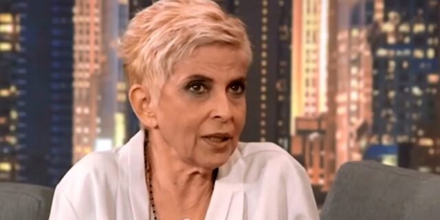 Νίκη Βίσση για το Μάτι: Αποφασίσαμε να μείνουμε στο υπόγειο του καμένου μας σπιτιού