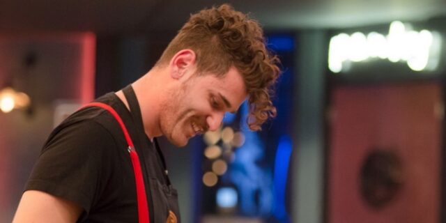MasterChef: Το ταϊλανδέζικο έκατσε “βαρύ” στον Παντελή – Η αποχώρηση και το μήνυμα Κουτσόπουλου