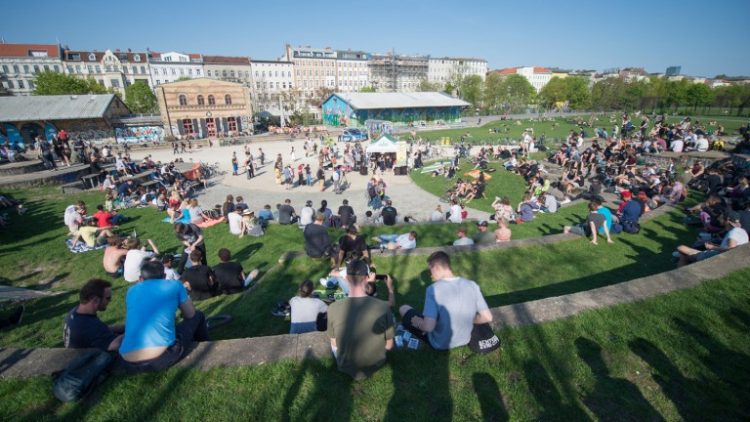 Βερολίνο: Έβαλαν ζώνες διακίνησης ναρκωτικών σε πάρκο για τους ντίλερς