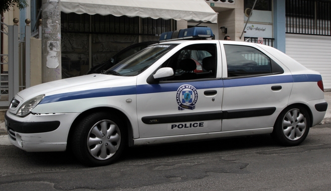 Εξαρθρώθηκε κύκλωμα που διακινούσε συστηματικά ναρκωτικά στις πλατείες του κέντρου της Αθήνας