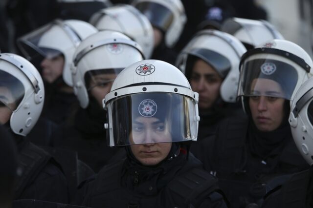 Μαζικές συλλήψεις μελών του HDP στην Κωνσταντινούπολη, πολύ βαρύ το κατηγορητήριο