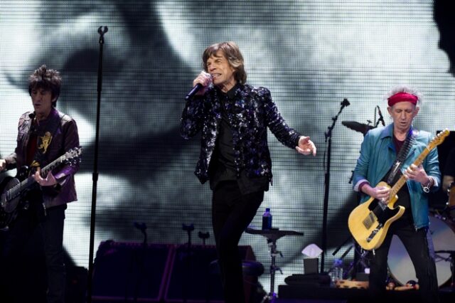 Rolling Stones: Το “Scarlet” κυκλοφορεί ξανά, σε μια θρυλική επανεκτέλεση