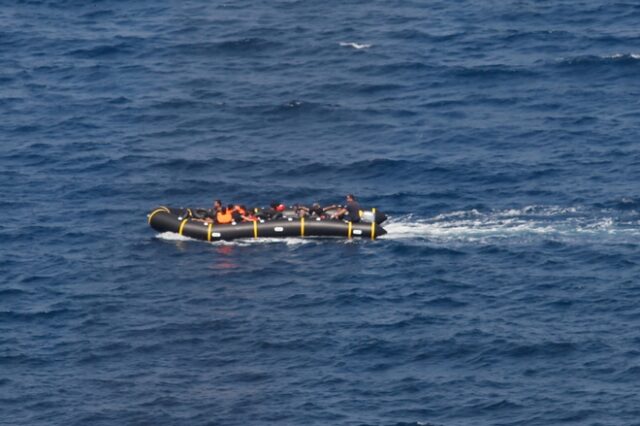 Σάμος: Εντοπίστηκαν και διασώθηκαν 60 μετανάστες σε θαλάσσια περιοχή