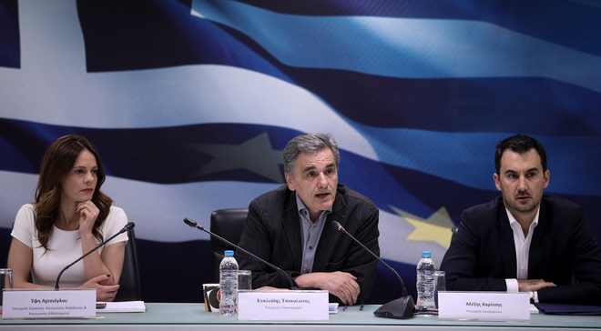 120 δόσεις: Ρύθμιση οφειλών ύψους 140 δισ. ευρώ με αποδέκτες την μισή Ελλάδα