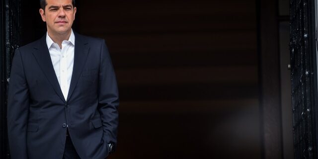 Τσίπρας: “Με τους πολλούς ή με τις ελίτ”, το δίλημμα των εκλογών