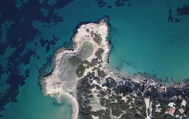 Ασκητάριο Ραφήνας: Το προϊστορικό Άγιο Όρος της Αττικής με την υπέροχη θέα