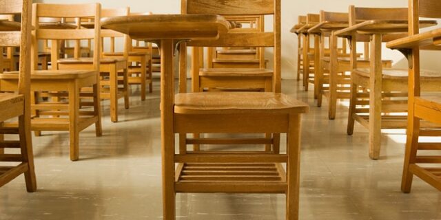 Σάλος στις ΗΠΑ: Πάσχει από καρκίνο και είναι υποχρεωμένη να πληρώνει τον αντικαταστάτη της