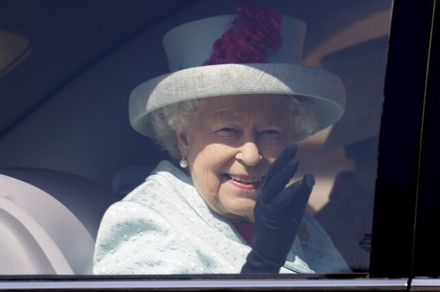 Η Βασίλισσα Ελισάβετ Β’ θα δει σήμερα το νέο της δισέγγονο