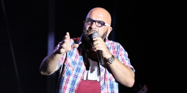 Γιάννης Ζουγανέλης: 5 πράγματα που πρέπει να ξέρεις για τον ανατρεπτικό μουσικό