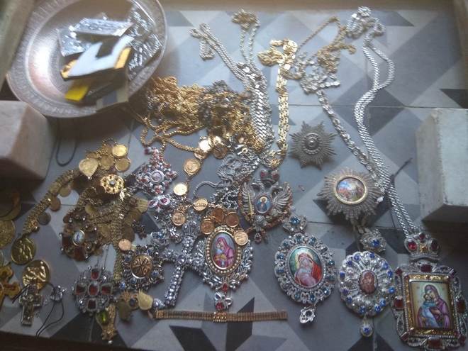 Ακόμη και κοσμήματα αυτοκρατόρων του Βυζαντίου έκλεψε ο ιερόσυλος στο Άγιος Όρος