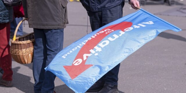 Γερμανία: “Έξωση” στο AfD – Κάνουν συνέδριο στην Πολωνία γιατί δεν τους δίνουν ξενοδοχεία