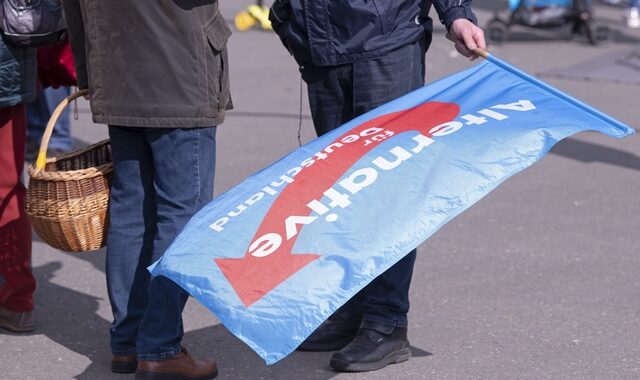 Γερμανία: “Έξωση” στο AfD – Κάνουν συνέδριο στην Πολωνία γιατί δεν τους δίνουν ξενοδοχεία