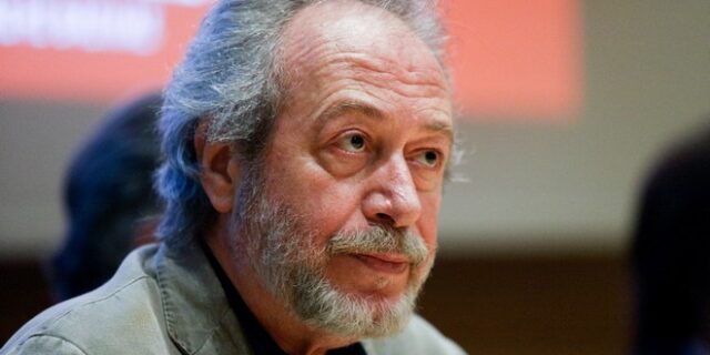 Βαλτινός: Χάρη στον Μίκη Θεοδωράκη ο λαός στις ταβέρνες τραγούδαγε μεγάλους ποιητές