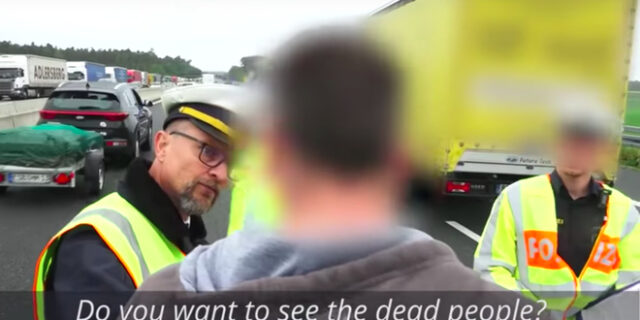 “Θες να τραβήξεις φωτογραφία τον νεκρό; Έλα!” Σοκαριστικό video από τροχαίο στη Γερμανία