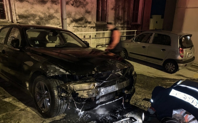 Θεσσαλονίκη: Έκαψαν αυτοκίνητα Τούρκων διπλωματών