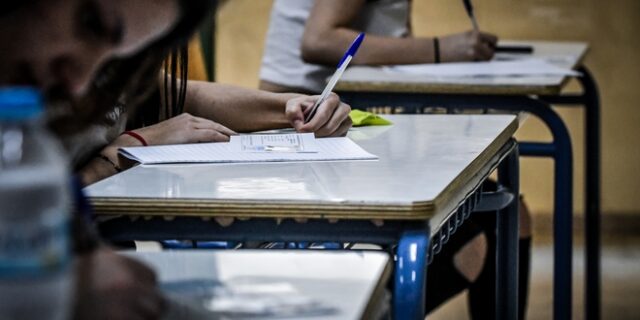 Πανελλήνιες 2019 – ΕΠΑΛ: Σε μαθήματα ειδικότητας εξετάζονται σήμερα οι υποψήφιοι
