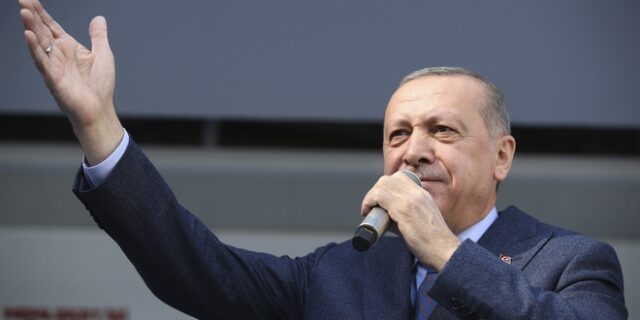 Τουρκία: Φυλάκιση 5 ετών για δημοσιογράφους του Bloomberg προτείνει εισαγγελέας
