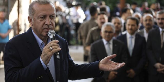 Τουρκία: Συγχαρητήρια Ερντογάν στον Ιμάμογλου για τη νίκη στην Κωνσταντινούπολη