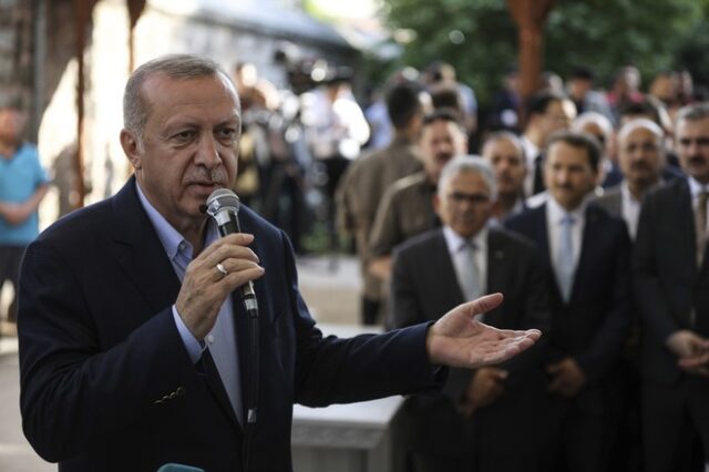 Τουρκία: Συγχαρητήρια Ερντογάν στον Ιμάμογλου για τη νίκη στην Κωνσταντινούπολη