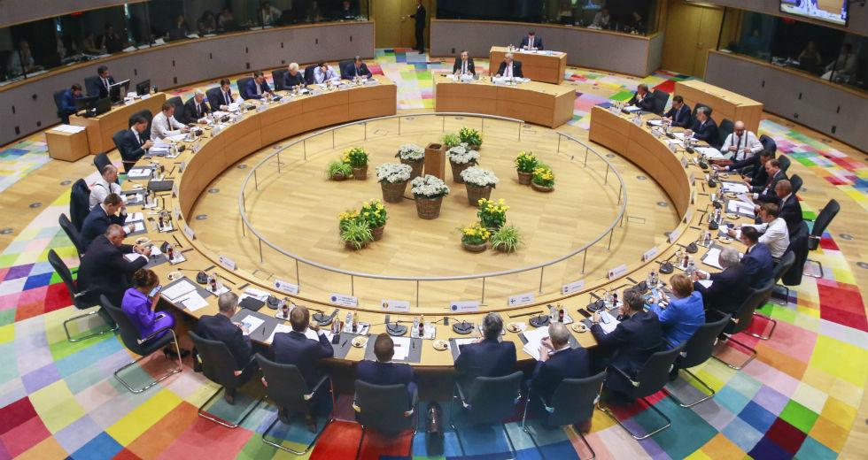 Σύνοδος Κορυφής: Βίσεγκραντ εναντίον όλων