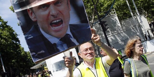 Γαλλία: “Σβήνει” το κίνημα των κίτρινων γιλέκων