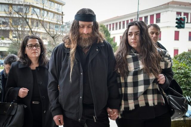 Πατέρας Γιακουμάκη: Η Κρήτη έχει παλικάρια – Η εικόνα στο δικαστήριο δεν έχει να κάνει με τα παλικάρια της Κρήτης