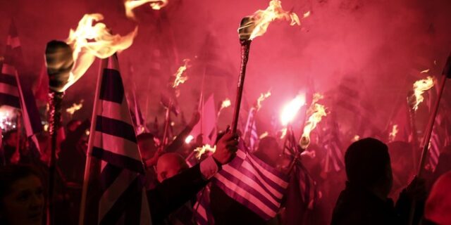 Δίκη Χρυσής Αυγής: Αλλαγές στις ποινές για τους διευθυντές της εγκληματικής οργάνωσης