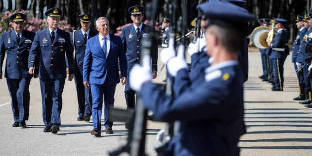 Αποστολάκης: Απαντάμε με αποφασιστικότητα, δεν βοηθάνε οι Τούρκοι