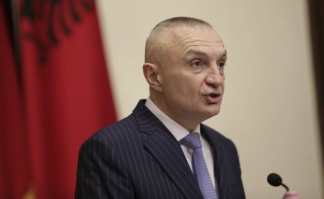 Κρίση στην Αλβανία: Προς καθαίρεση ο Πρόεδρος της Δημοκρατίας Ιλίρ Μέτα