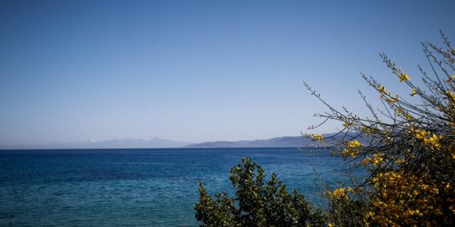 Βελτιωμένος καιρός στις περισσότερες περιοχές την Πέμπτη – Άνοδος θερμοκρασίας