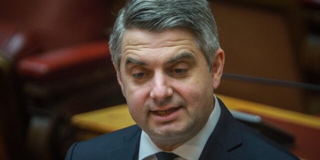 Κωνσταντινόπουλος: Ο ένας θέλει να μας πάρει το σπίτι και ο άλλος τους ψηφοφόρους