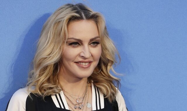 Η Madonna αισθάνεται ότι “βιάστηκε” από ομογενή δημοσιογράφο των “New York Times”