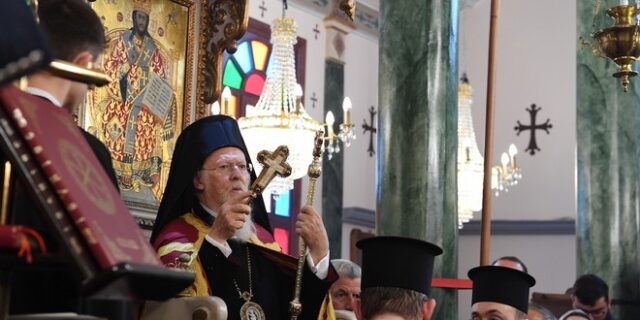Οικουμενικός Πατριάρχης: Συνεχίζομεν να φυλάσσωμεν εδώ, εις την Πόλιν του Κωνσταντίνου, τον τόπον και τον τρόπον του βίου του Γένους
