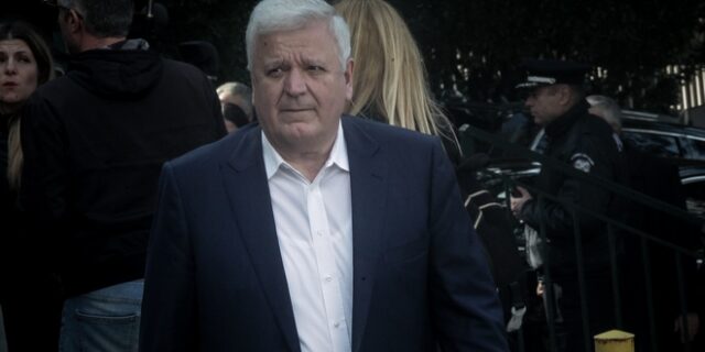 Πρωτόπαπας: “Προτιμότερο να βάλεις όρους από το να υπάρξει ακυβερνησία”