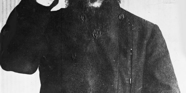 Ρασπούτιν: 5 πράγματα που πρέπει να ξέρεις για τον διαστροφικό καλόγερο