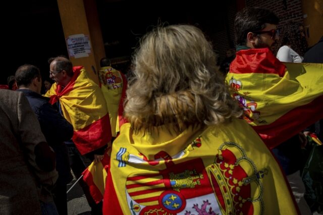 Ισπανία: Άνοδος του ακροδεξιού Vox – Πιθανό να γίνει τρίτη δύναμη στη χώρα