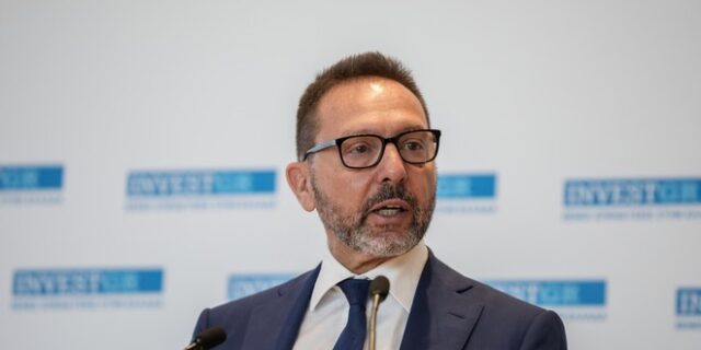 Υπέρ της έκδοσης ευρωομολόγων τάχθηκε ο Γ. Στουρνάρας