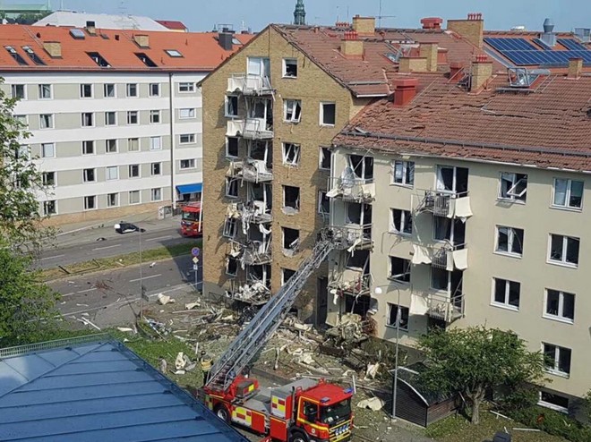 Συναγερμός στη Σουηδία: Ισχυρή έκρηξη σε πολυκατοικία – Πληροφορίες για τραυματίες