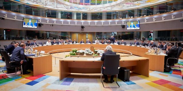 “Πακέτο” η συζήτηση για ένταξη Βόρειας Μακεδονίας- Αλβανίας στην ΕΕ